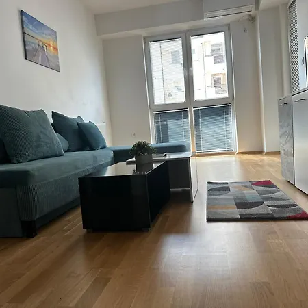 דירה Lucy And Jovana *