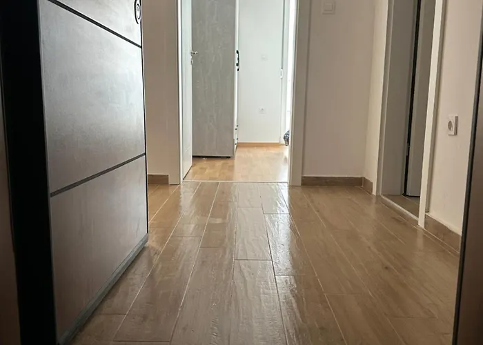 Lucy And Jovana Apartment Skopje